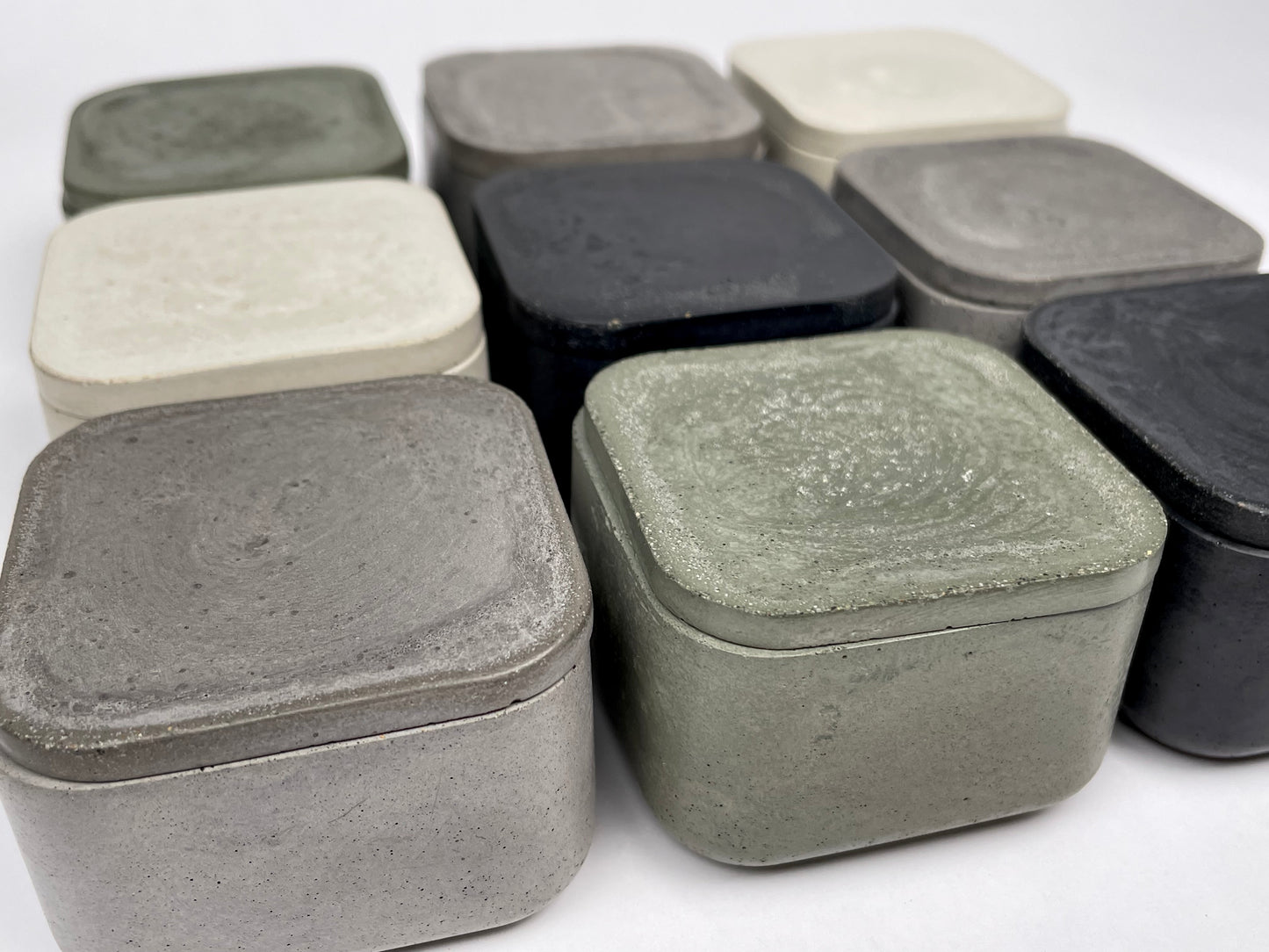 Lock Kvadrat | 2'' Concrete container with lid