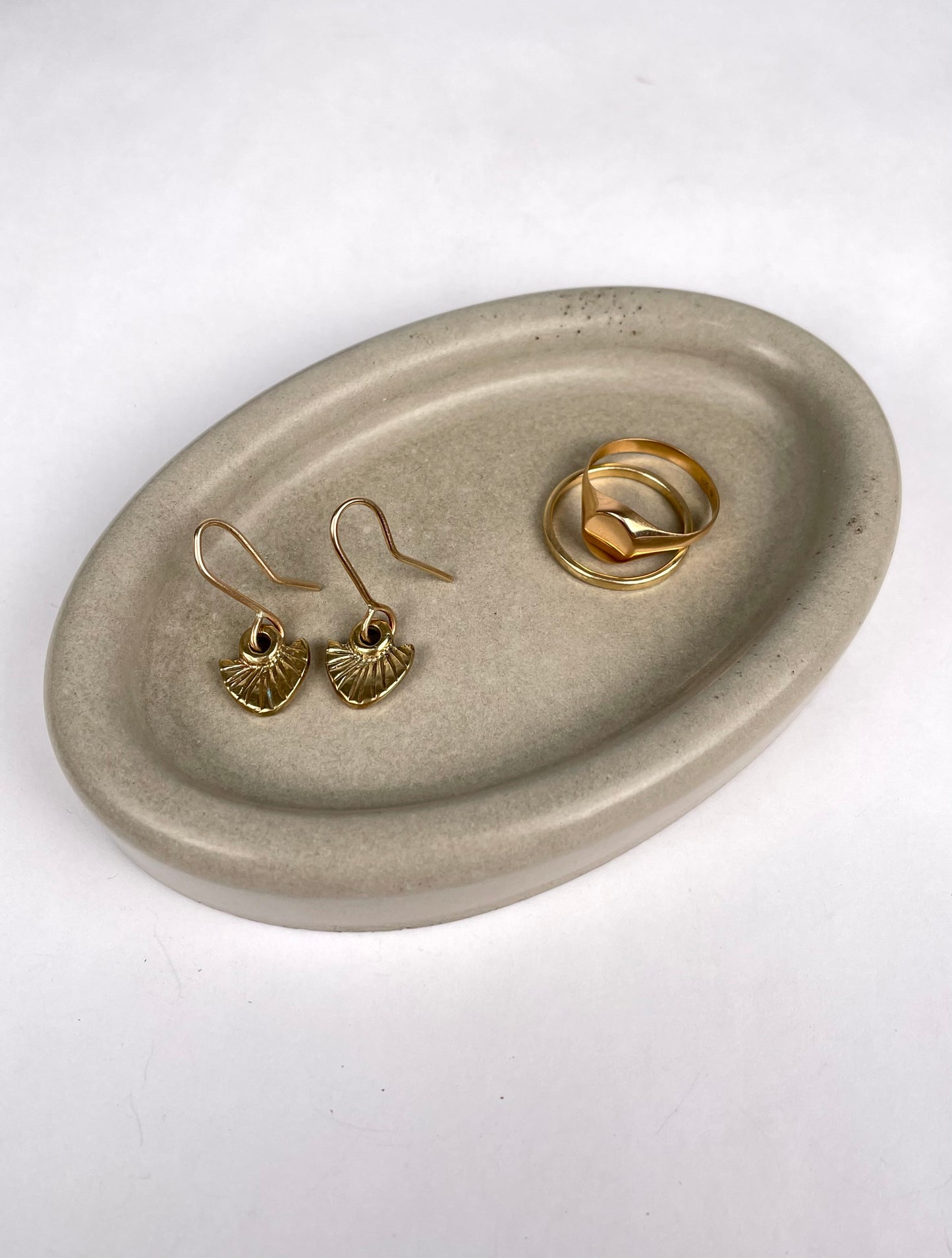 Lagom | 4.5'' Concrete catchall tray