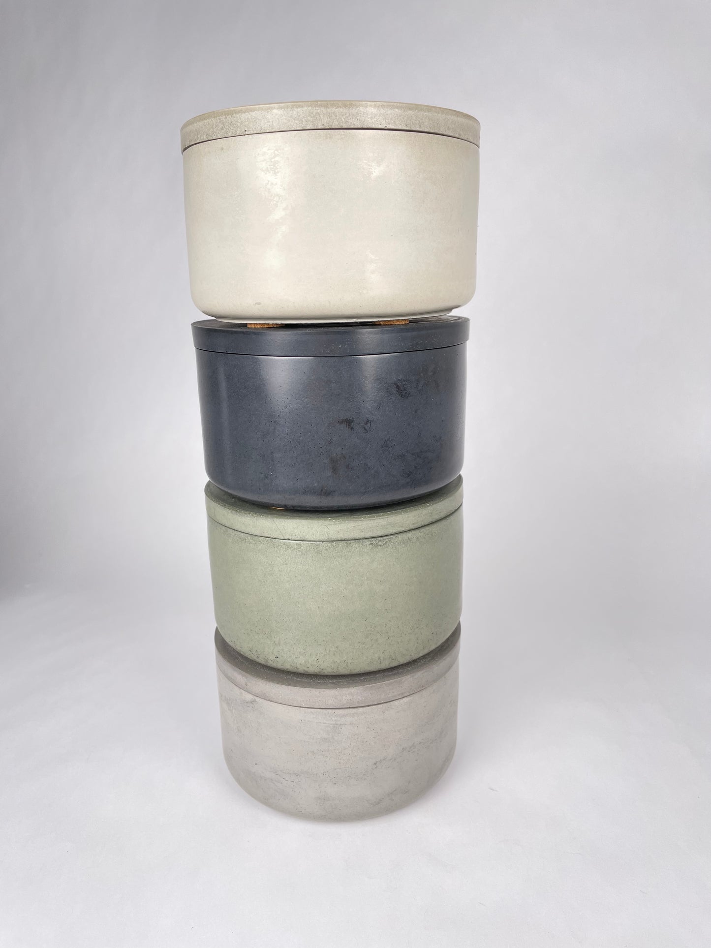 Stor Behållare | 4'' Concrete container with lid