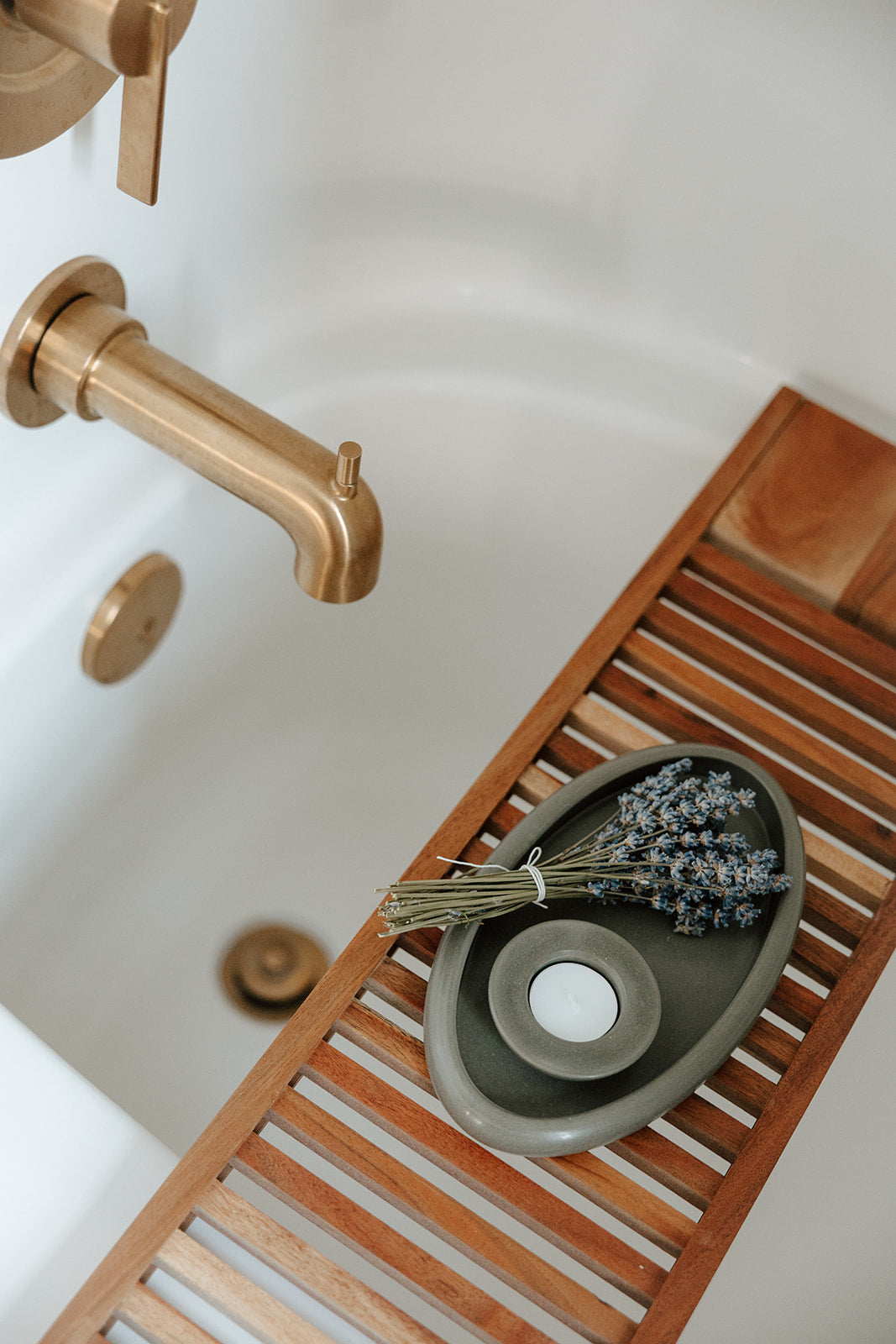 Rundad | Oval Concrete tray