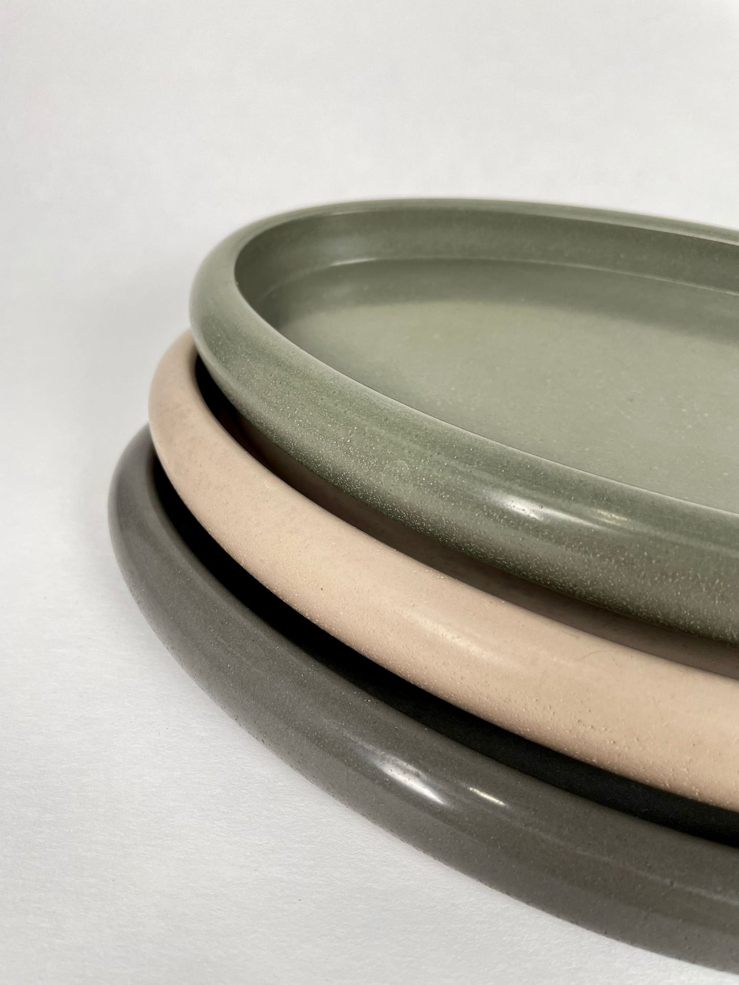 Rundad | Oval Concrete tray