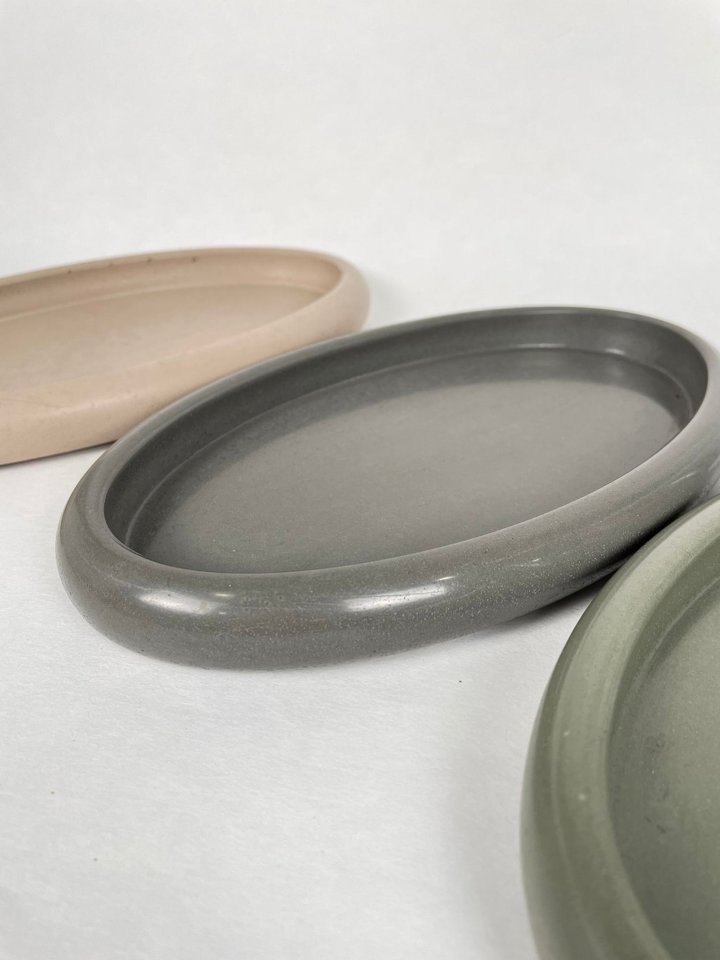 Rundad | Oval Concrete tray