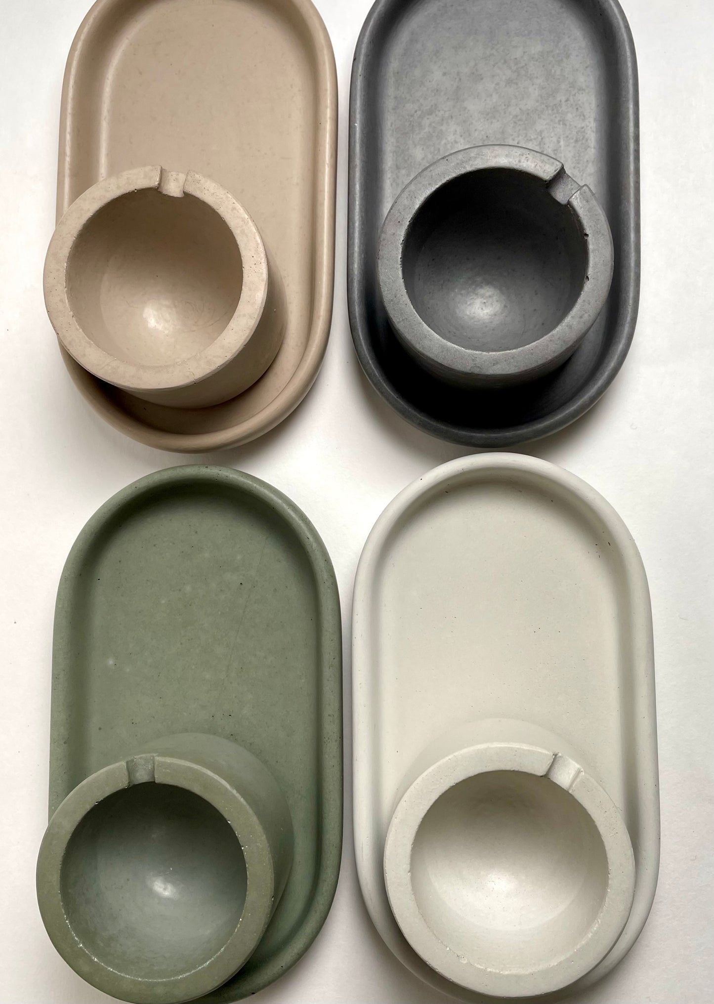 Kombination | Spice and condiment container with tray and spoon