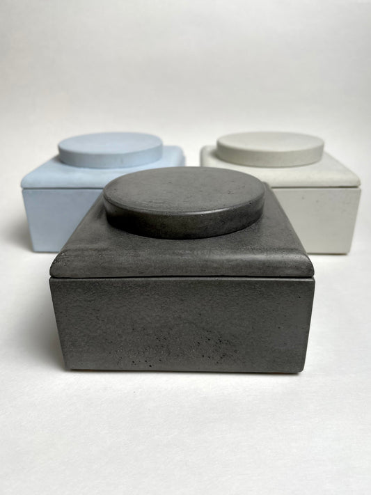 NEW Hålla | Concrete Container