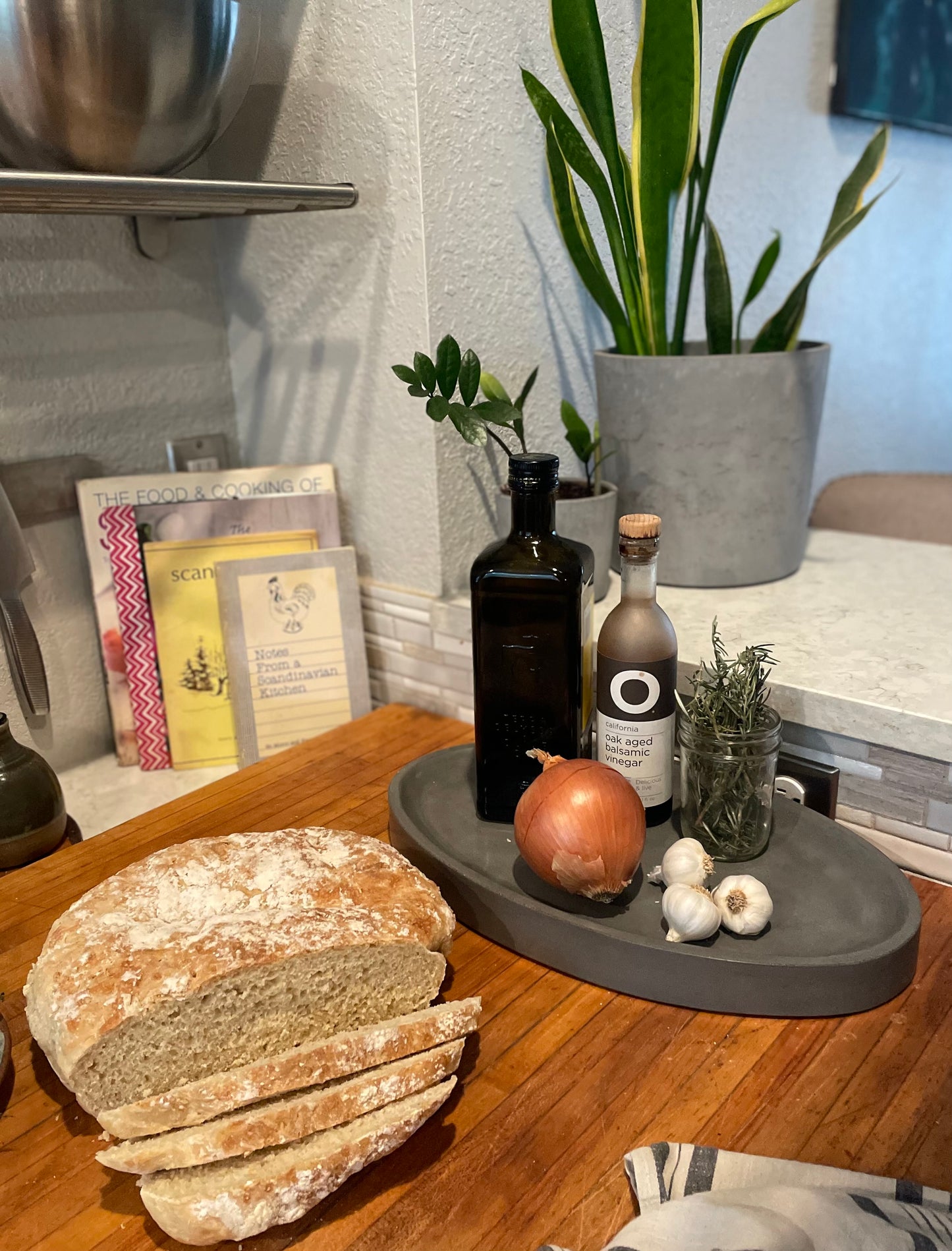 NEW Samhörighet | Concrete Serving Tray