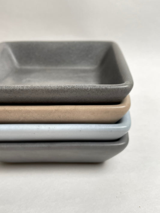 NEW Kvadraten | 4.5" Concrete tray