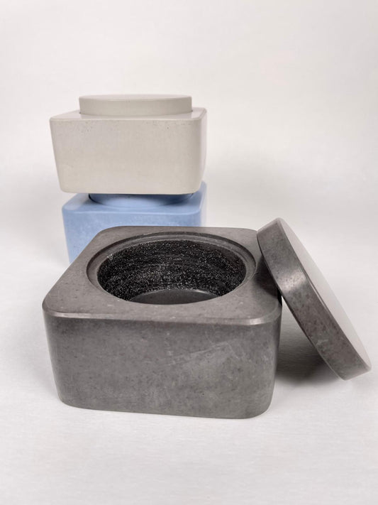 Havssalt | 4x4” Concrete container with lid